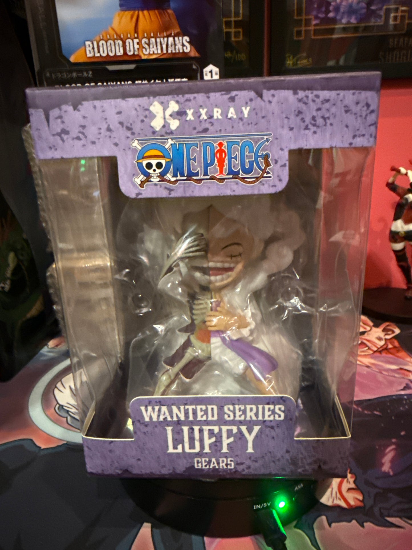 Wanted series Luffy gear 5 figure