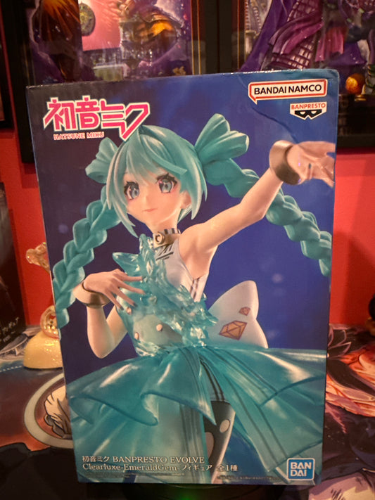 Hatsune miku evolve clearluxe-emeraldgem figure