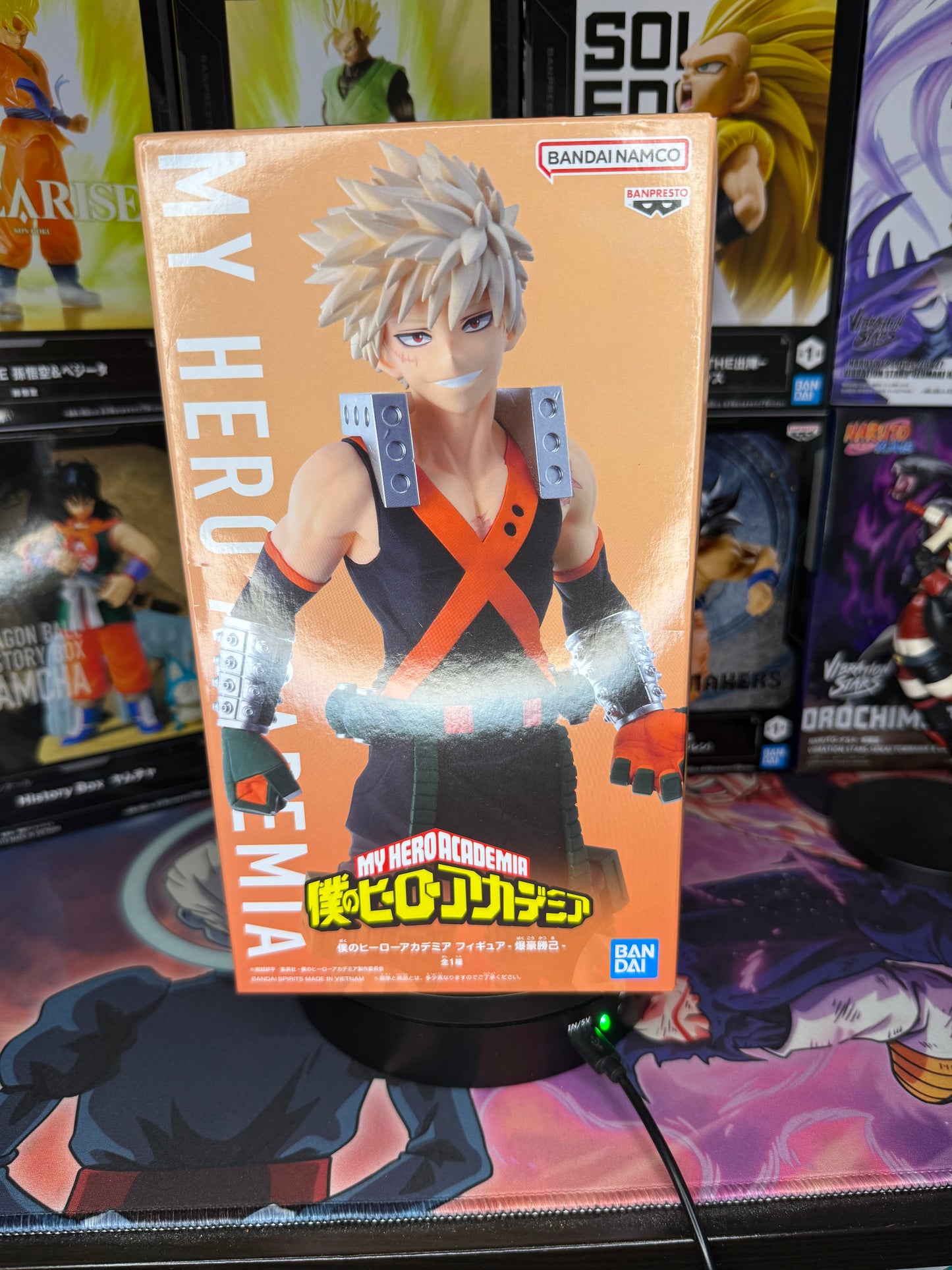 Bakugo. Todoroki and medecine seller figure
